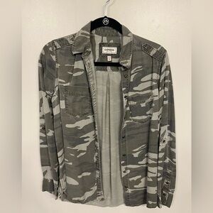 Express camp boyfriend button up, extra small XS